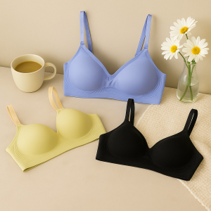 Silk Shape Seamless Bra-With Soft Molded Padding